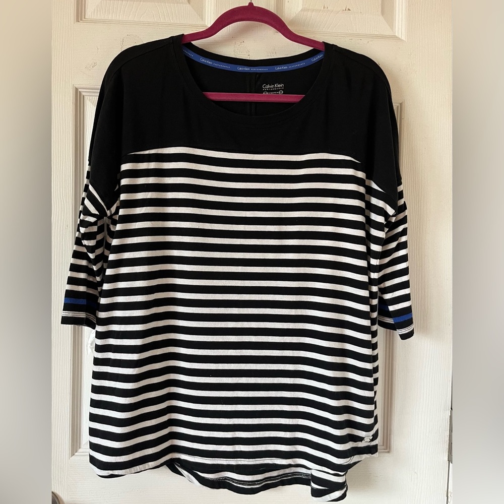 Calvin Klein Blue Striped 3/4 Sleeve Women’s Top Sz‎ m